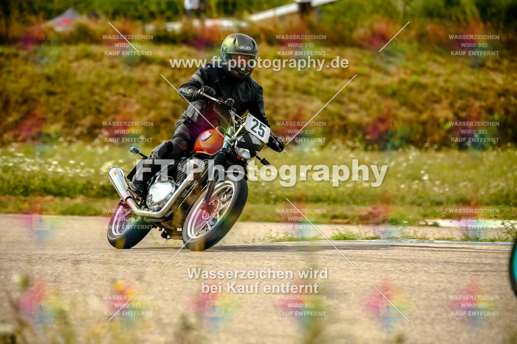 Chambley Juli-0593 | Hier findet Ihr Bilder von Touristenfahrten auf der Nürburgring Nordschleife oder von anderen Veranstaltungen die ich besucht habe. Viel Spass beim Durch Schauen 