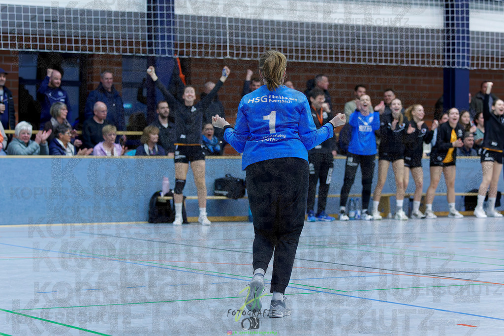 Handball Frauen Oberliga Mitte, HSG Eibelshausen/Ewersbach - HSG Lumdatal | Handball Frauen Oberliga Mitte, HSG Eibelshausen/Ewersbach - HSG Lumdatal am 21.02.2026 in Dietzhölztal-Steinbrücken (Sporthalle am Hammerweiher)Photo © 2026 - Jörg Heinrich - Realisiert mit Pictrs.com