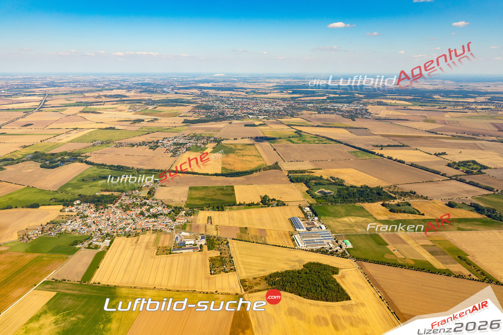 Die Luftaufnahme Grossmühlingen - Bördeland wurde 2022 vom Flugzeug aus (keine Drohne) erstellt. Hohe Auflösung -für große Poster und Wandbilder geeignet - Garantiert!