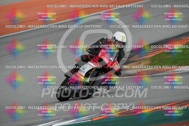 2025_03_25_PBK_13876 | Sportfotografie; SlowMotion; Video; Rennstrecke; Hafeneger; Speer; Racing; RSE; BMW; CBO; Trackday; Motorsportarena; Hockenheimring; Brno; Most; Barcelona; Valencia