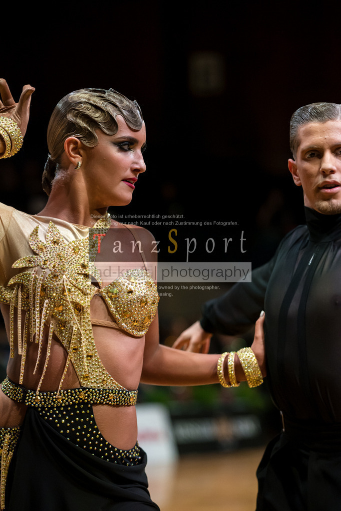 20250819_GOC-Adult-Lat_1576 | Tanzsportbilder, Standardtanz, Lateintanz, WDSF, DTV, LTVB, dancecomp, goc, hessen tanzt, blaues band der spree, walzer, tango, wiener walzer, slowfox, quickstepp, samba, rumba, cha-cha-cha, paso doble. jive, hd-kroft photography, turniertanzsport