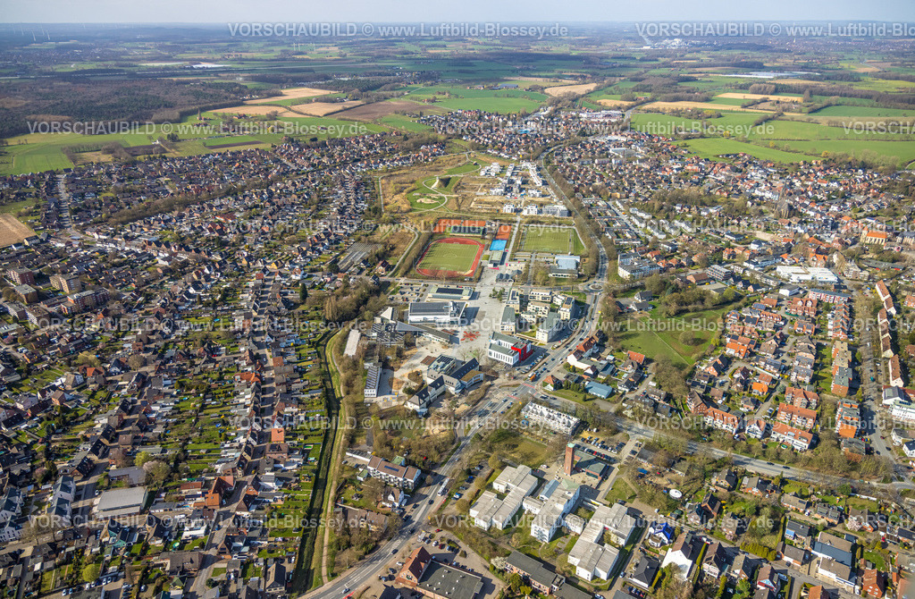 Selm260307108 | Luftbild, Campusplatz Süd und Campusplatz Nord, Sportzentrum mit Sparkassen Arena SG Selm und Tennisplätzen TC Selm 76 e.V.,, Wohnen am Auenpark Baugelände mit Neubau Wohnhäuser, Beifang, Selm, Münsterland, Nordrhein-Westfalen, Deutschland