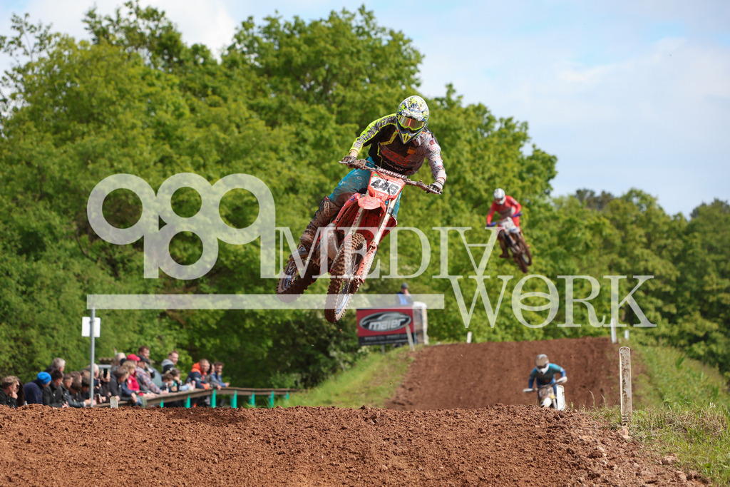5E6A0519 | 989 MEDIAWORK