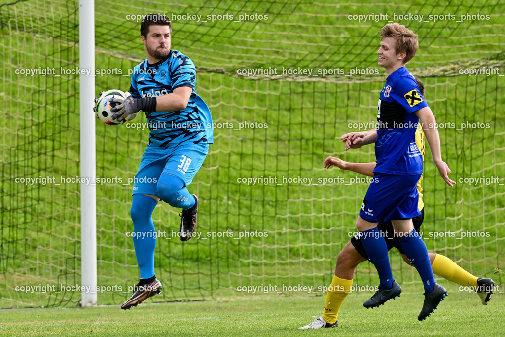 FC Faakersee vs. Union Matrei | #1 Michael Lessiak FC Faakersee, #12 Alexander Wibmer Matrei, FC Faakersee vs. Union Matrei, FC Faakersee vs. Union Matrei am 18.08.2024 in Finkenstein (Sportplatz Faakersee), Austria, (Photo by Bernd Stefan)