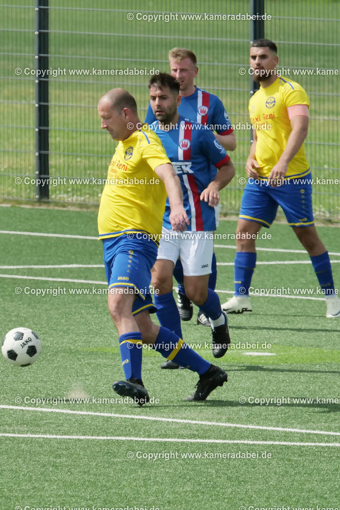 Fußball : SuS 09 Dinslaken 3 - SGP Oberlohberg 2 am 14.07.2024 | Testspiel Fußball : SuS 09 Dinslaken 3 - SGP Oberlohberg 2 am 14.07.2024 - Realisiert mit Pictrs.com