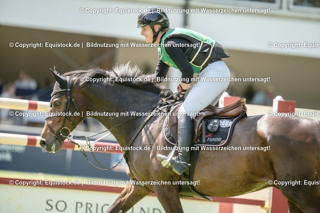 20230527_27_CCI4_Gelände_0389 | equistock