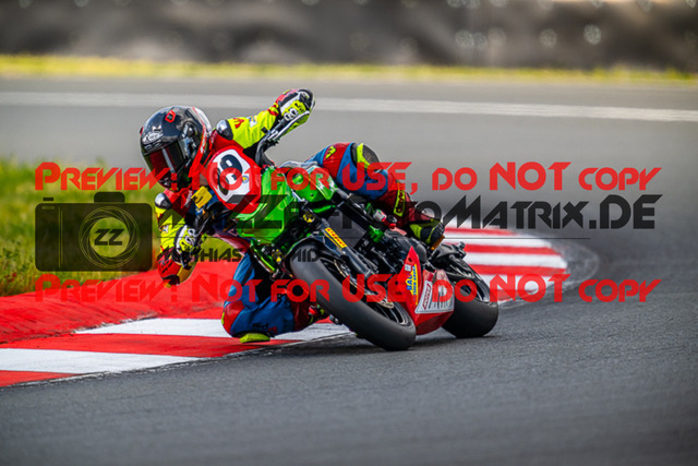 MaZZes_FotoMatrix_220522_4602 | Fotograf Mathias Schmid
Sportfotograf,
Eventfotograf,
Hochzeitsfotograf,
Portraitfotograf