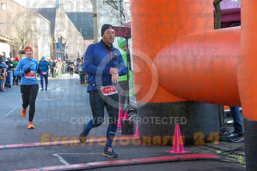 241201_1232_EX1_2602 | Sportfotografie im Rhein-Sieg Kreis, Köln, Bonn, NRW, Rheinland Pfalz, Hessen, etc. Unser Tätigkeitsfeld umfasst den Laufsport vom Volkslauf über den Marathon, Duathlon, Triathon bis zum Ultralauf wie Kölnpfad Ultra oder Schindertrail.