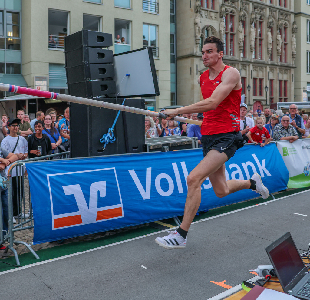 top-top.de-250828-294 | Foto, Video, Fotografie, Videografie, Fotobox, DJ, Discjockey, Musik, Musikbox, Veranstaltung, Photobooth, Amazon, Ebay, Buchtipp, Bestseller, Autor, Verlag, Buch, Wesel, Hamminkeln, NRW, Dinslaken, Rees, Drohne, Hochzeit, Party, Fotobox, Wesel, Fotograf