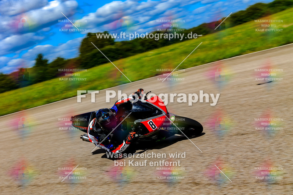 008-6566 | Hier findet Ihr Bilder von Touristenfahrten auf der Nürburgring Nordschleife oder von anderen Veranstaltungen die ich besucht habe. Viel Spass beim Durch Schauen 