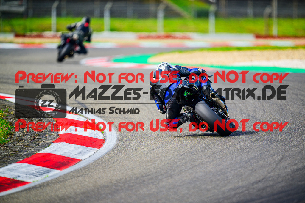 MaZZes_FotoMatrix_240519_6007705_0503 | Fotograf Mathias Schmid
Sportfotograf,
Eventfotograf,
Hochzeitsfotograf,
Portraitfotograf