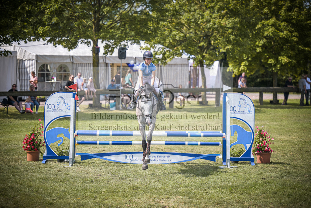 DOS_6745 | Entdecke hochwertige Reitturnierfotos von Foto Oger. Professionell, emotional und authentisch – jetzt Lieblingsmomente im Shop bestellen.Deutschlandweite Turnierfotografie. - Realisiert mit Pictrs.com