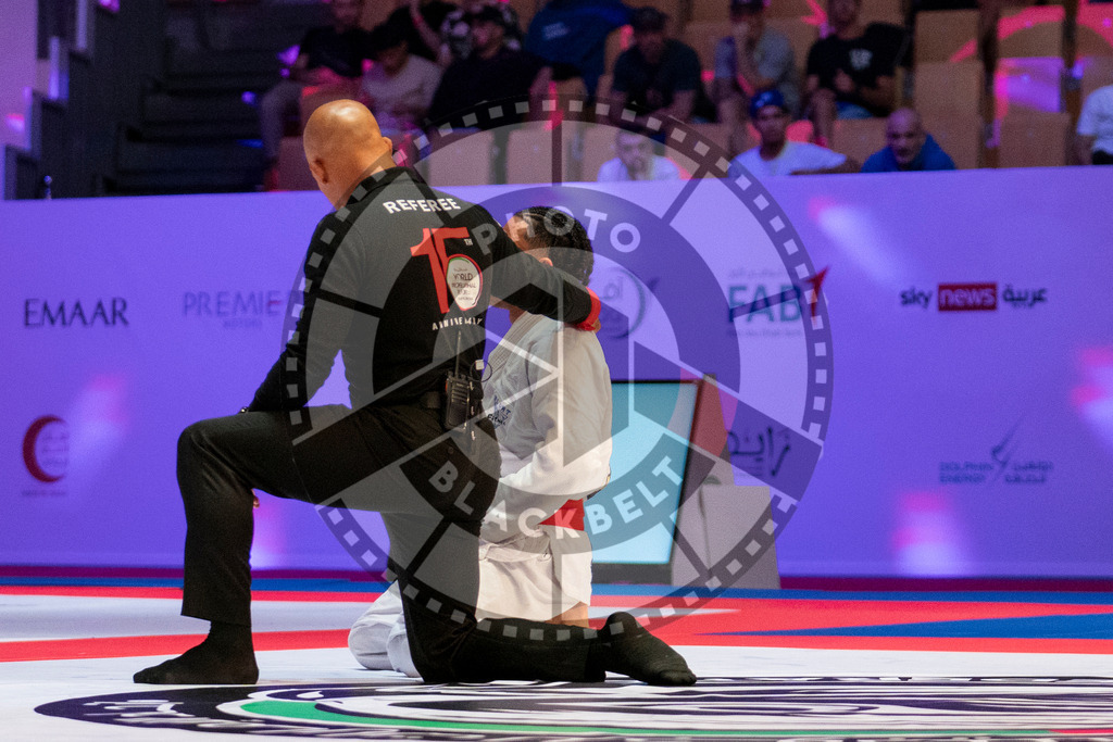 20231108PBB1519 | Fighters compete during the AJP World Professional Championship in the Mubadala Arena in Abu Dhabi, Arab United Emirates, on November 8, 2023.