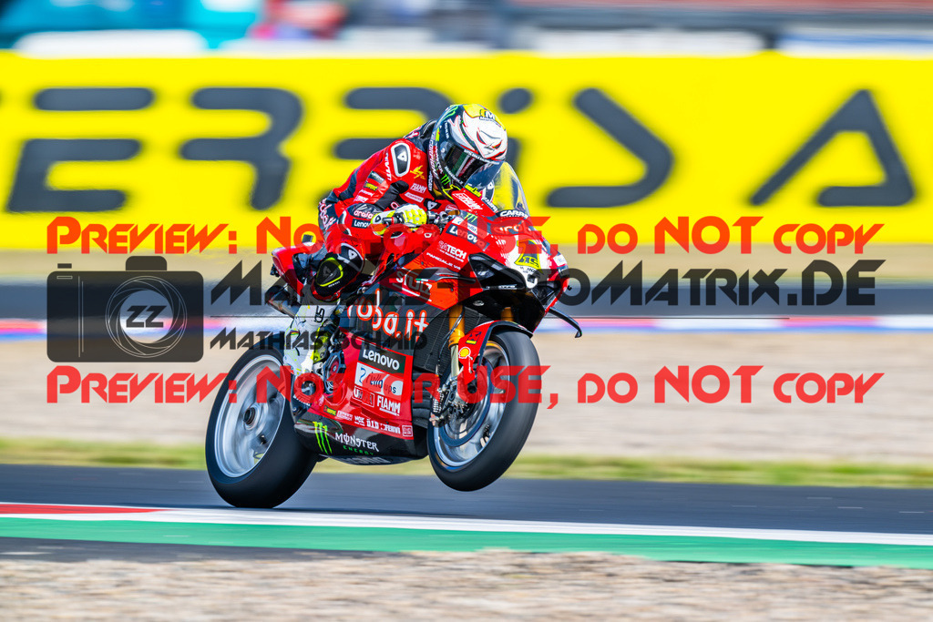 MaZZes_FotoMatrix_240719_6007705_8397 | SBK