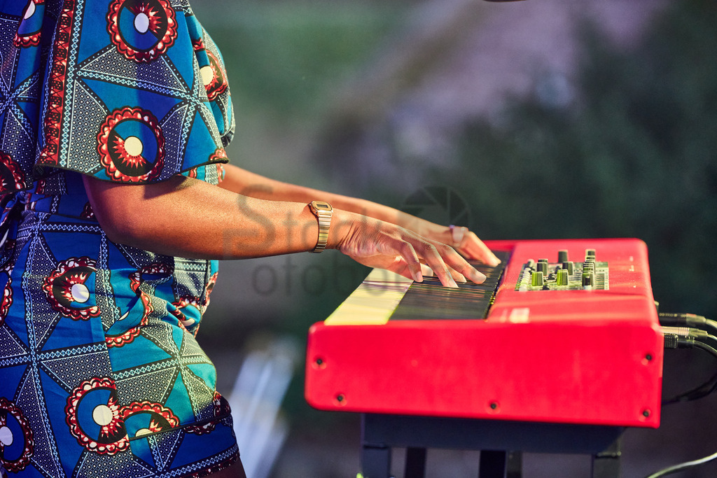 AfraKane_Vauban2022 21 | Stockfotos, Picsomania, MGM-Services, Michael Gerlach, Auftragsbilder, Auftragsarbeiten, Workshops, Shooting, Reisefotografie, Produktfotografie, Foodfotografie, Hochzeitsfotografie, Saarland, Fotografin, Fotograf, Hochzeitsbilder, Saarlouis, Hundeshootin