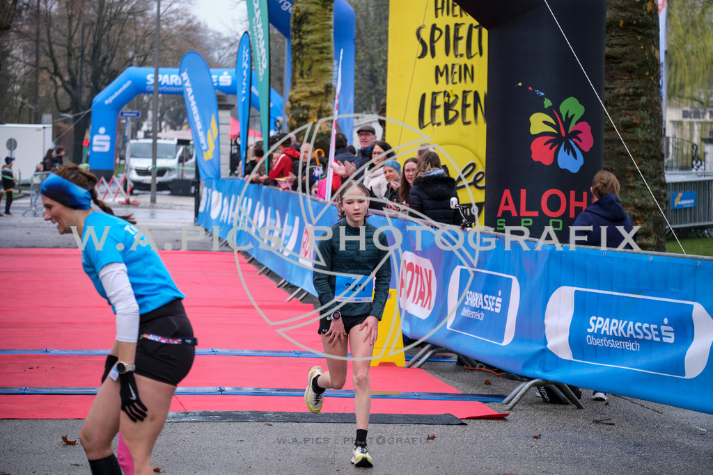 ..... | AUSTRIA, Wels, 30.03.25, ALOHA Wels Halbmarathon, Image Shows: , Foto: Wapics/RING M.