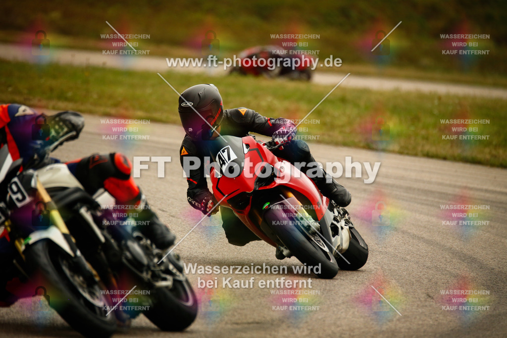 _MOT8216 | Hier findet Ihr Bilder von Touristenfahrten auf der Nürburgring Nordschleife oder von anderen Veranstaltungen die ich besucht habe. Viel Spass beim Durch Schauen 