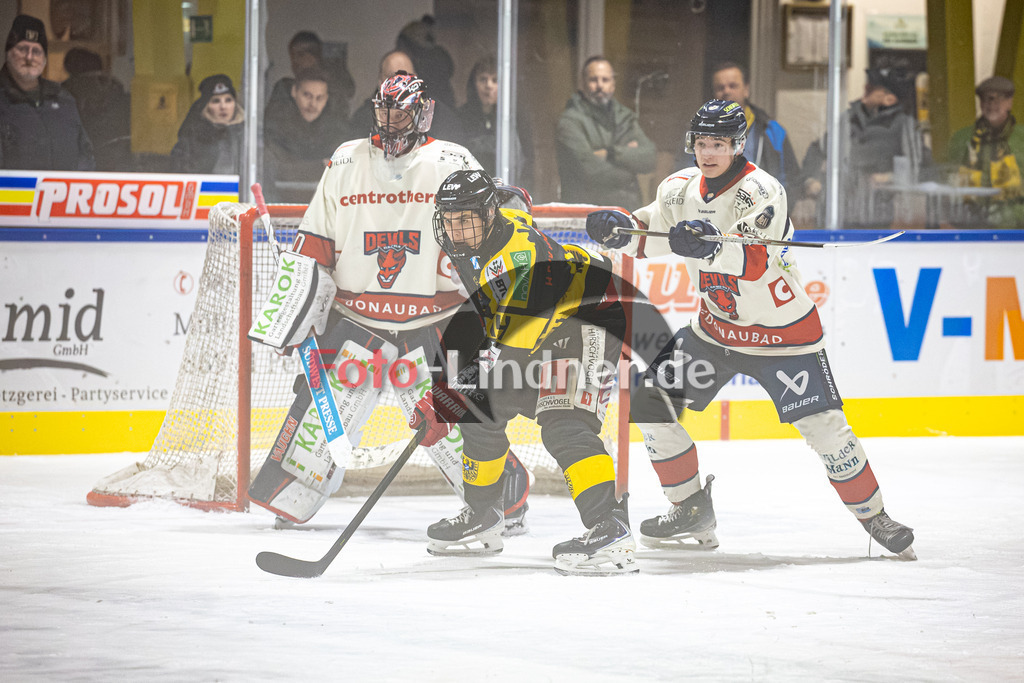 R31_3490 | Shop für Sportfotografie, Bilddatenbank, Pressefotografie, Fußball, Eishockey, Aktionsfotos