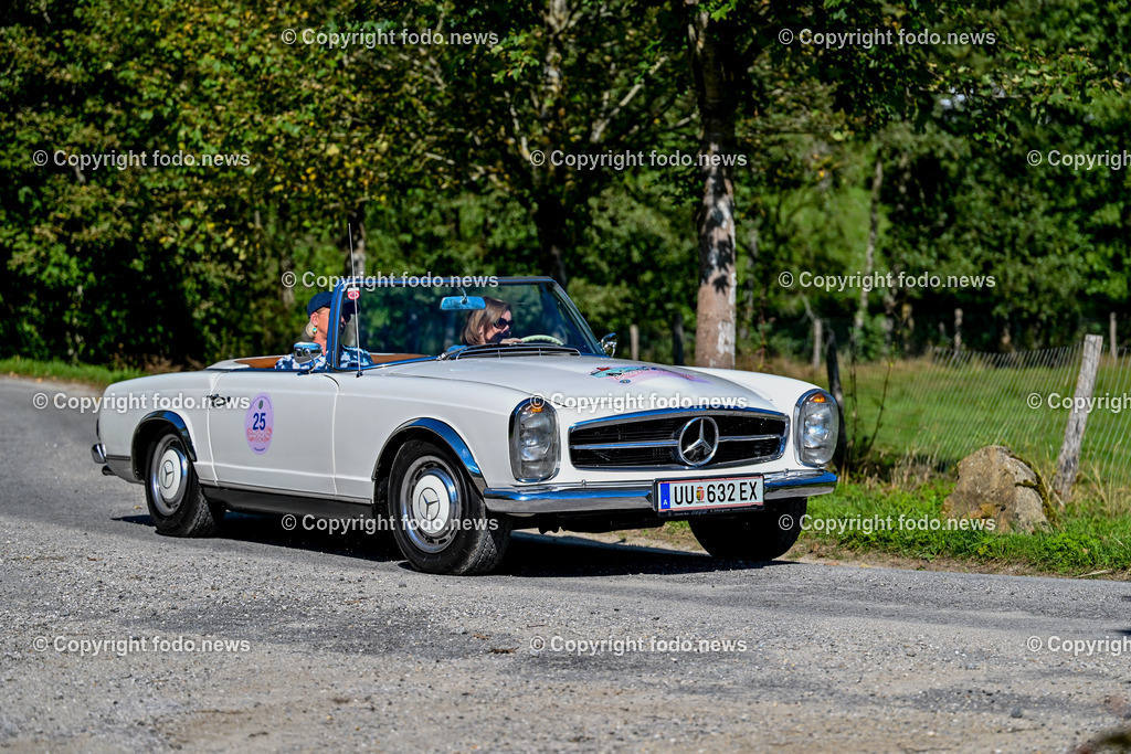 Inner Wheel Club Linz_ Charity Oldtimerfahrt_ 21.09.2024-184 | 21.09.2024, Linz, AUT, Inner Wheel Club Linz,  Charity Oldtimerfahrt im Bild Inner Wheel Club Linz,  Charity Oldtimerfahrt, Teilnehmer©Harald Dostal / fodo.media