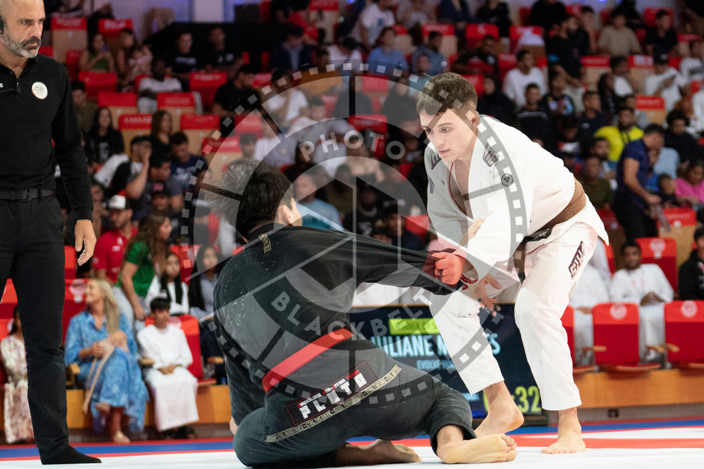 20231109PBB5783 | Fighters compete during the AJP World Professional Championship in the Mubadala Arena in Abu Dhabi, Arab United Emirates, on November 9, 2023.