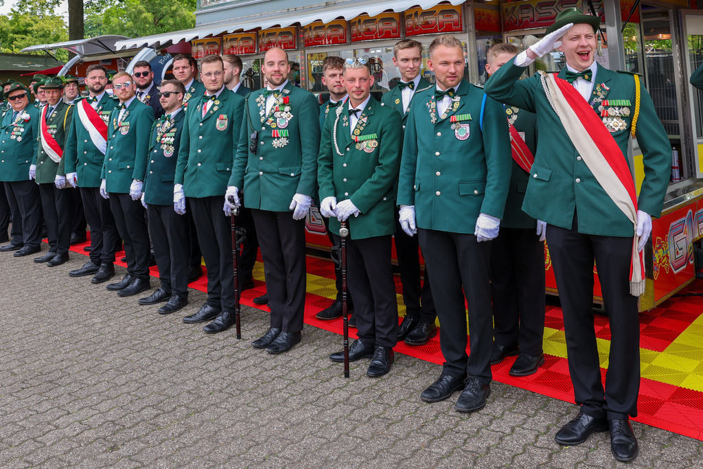 top-top.de-250531-008 | Foto, Video, Fotografie, Videografie, Fotobox, DJ, Discjockey, Musik, Musikbox, Veranstaltung, Photobooth, Amazon, Ebay, Buchtipp, Bestseller, Autor, Verlag, Buch, Wesel, Hamminkeln, NRW, Dinslaken, Rees, Drohne, Hochzeit, Party, Fotobox, Wesel, Fotograf