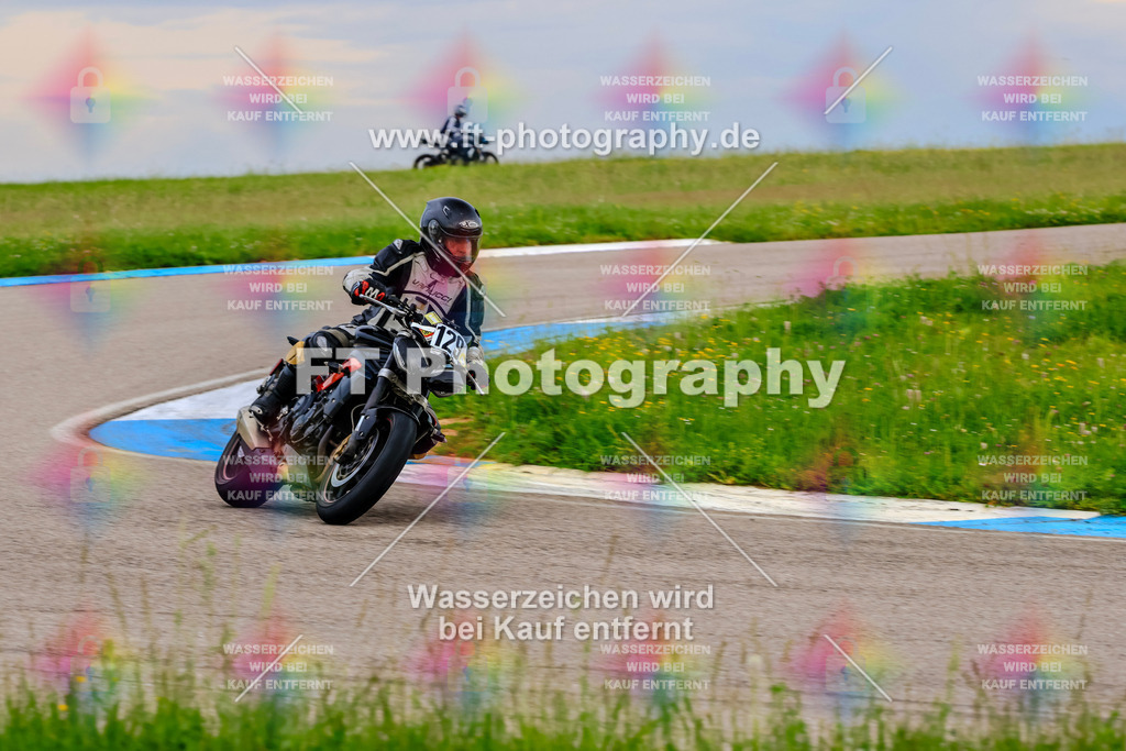 MotoTeam-1631 | Hier findet Ihr Bilder von Touristenfahrten auf der Nürburgring Nordschleife oder von anderen Veranstaltungen die ich besucht habe. Viel Spass beim Durch Schauen 