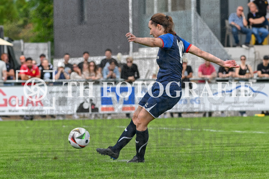 GER, FC Hauingen - SV Waldhaus, Frauen-Fussball, Rothaus Bezirkpokal, Finale, Saison 2024/2025, 29.05.2025 | GER, FC Hauingen - SV Waldhaus, Frauen-Fussball, Rothaus Bezirkpokal, Finale, Saison 2024/2025, 29.05.2025Foto: TH Fotografie/Thomas Hess