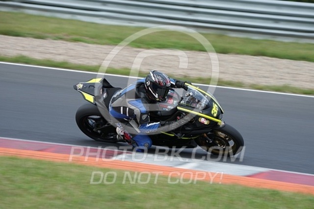 2024_08_09_PBK_14339 | Sportfotografie; SlowMotion; Video; Rennstrecke; Hafeneger; Speer; Racing; RSE; BMW; CBO; Trackday; Motorsportarena; Hockenheimring; Brno; Most; Barcelona; Valencia