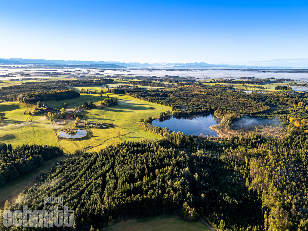 PS-Oberschwaben-2026-30 | Entdecke die größte Bildgalerie der Region mit Fotografien aus dem Allgäu, der Bodenseeregion, Oberschwaben, dem Donautal und der Schwäbischen Alb. Landschaften, Luftaufnahmen und Reisefotografie als Wandbild und Fotokunst. - Realisiert mit Pictrs.com