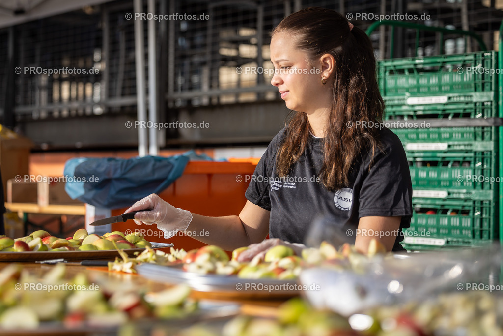 44. Kölner Brückenlauf; Koeln, 14.09.25 | Impressionen vom 44. Kölner Brückenlauf am 14.09.25 am Schokoladenmuseum in Koeln. Foto: BEAUTIFUL SPORTS/Leah Kohring
