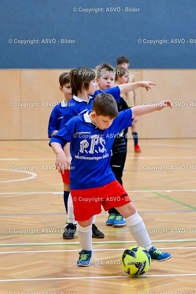 ASVÖ_ Fussballturnier SV Gallneukirchen_ 09.02.2025-14 | 09.02.2025, Gallneukirchen, AUT, ASVÖ, Fussball Nachwuchs Hallenturnier 2025, SV Gallneukirchen im Bild Teilnehmer U 9©Harald Dostal / fodo.media - Realisiert mit Pictrs.com