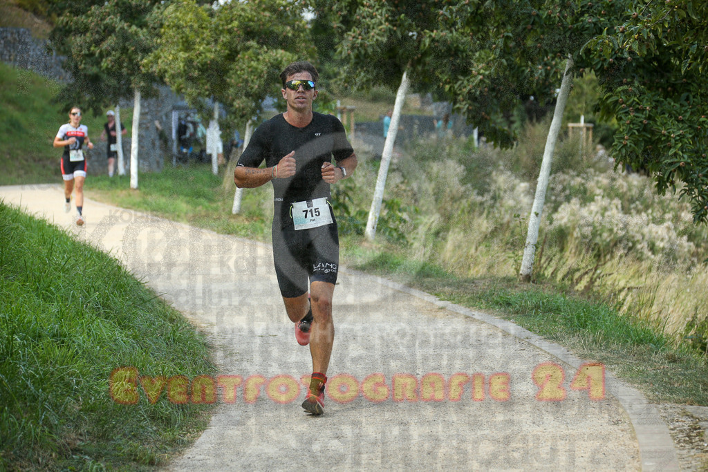 250824_1440_EX1_7101 | Sportfotografie im Rhein-Sieg Kreis, Köln, Bonn, NRW, Rheinland Pfalz, Hessen, etc. Unser Tätigkeitsfeld umfasst den Laufsport vom Volkslauf über den Marathon, Duathlon, Triathon bis zum Ultralauf wie Kölnpfad Ultra oder Schindertrail.