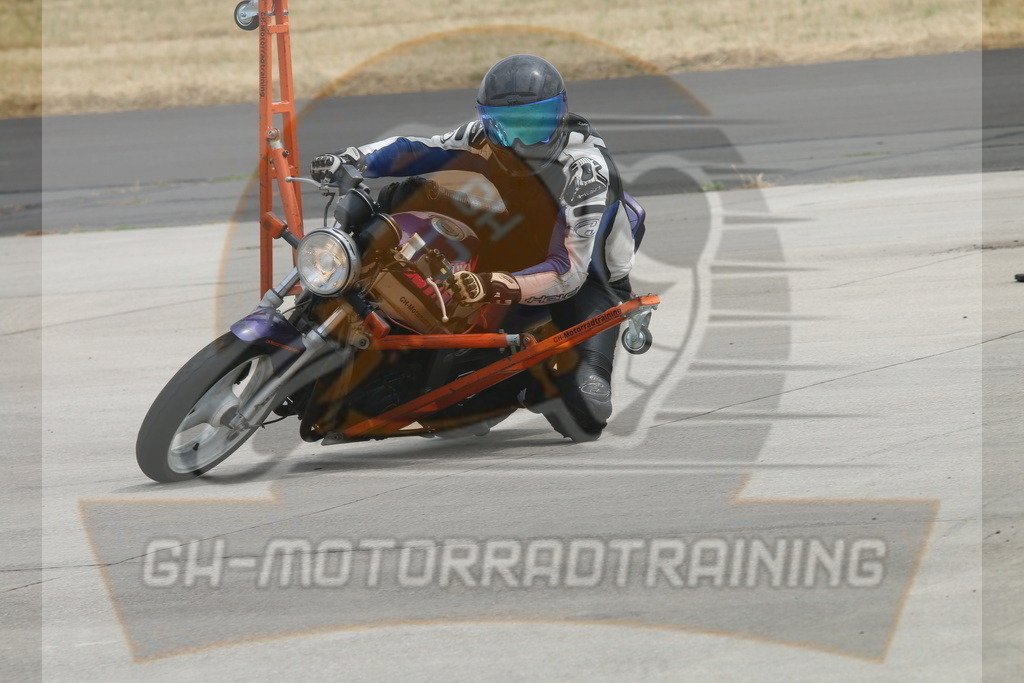IMG_3251 | gh-motorradtraining-foto.de - Realisiert mit Pictrs.com