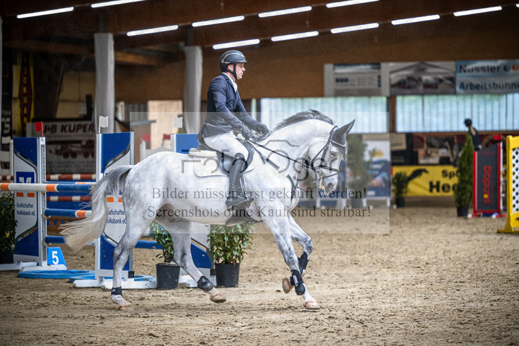 DOS_1763 | Entdecke hochwertige Reitturnierfotos von Foto Oger. Professionell, emotional und authentisch – jetzt Lieblingsmomente im Shop bestellen.Deutschlandweite Turnierfotografie. - Realisiert mit Pictrs.com