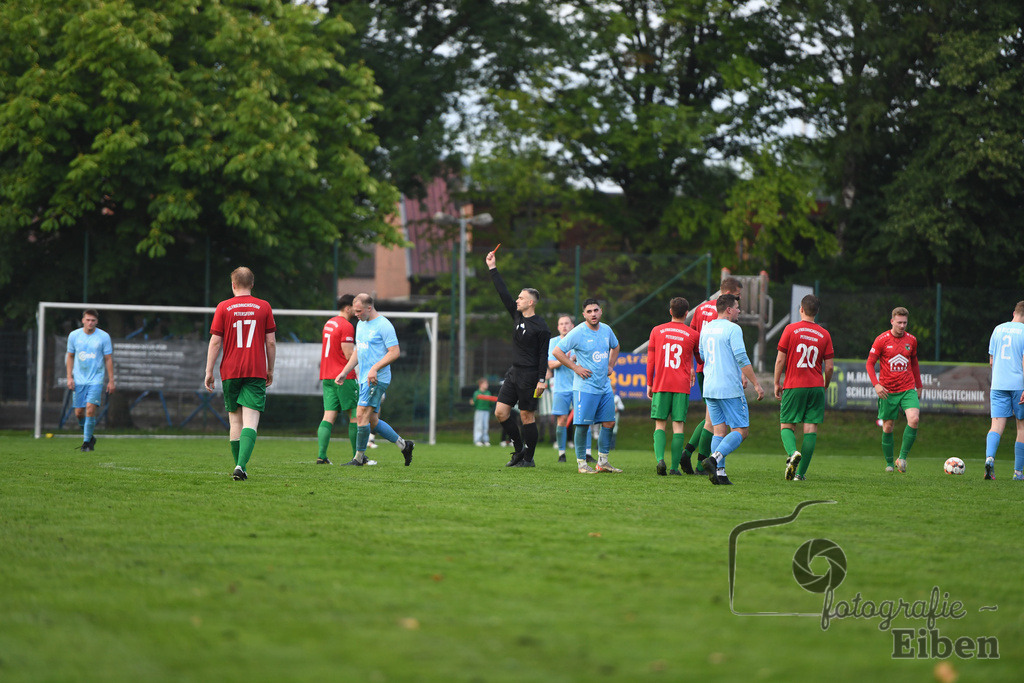BV Bockhorn-SG FriPe | Relegation zur Kreisliga; BV Bockhorn (blau)-SG FriPe (rot) am 05.06.2025 in Oldenburg/Ofenerdiek (Lagerstraße), Photo: Philip Eiben 2025 - Realisiert mit Pictrs.com
