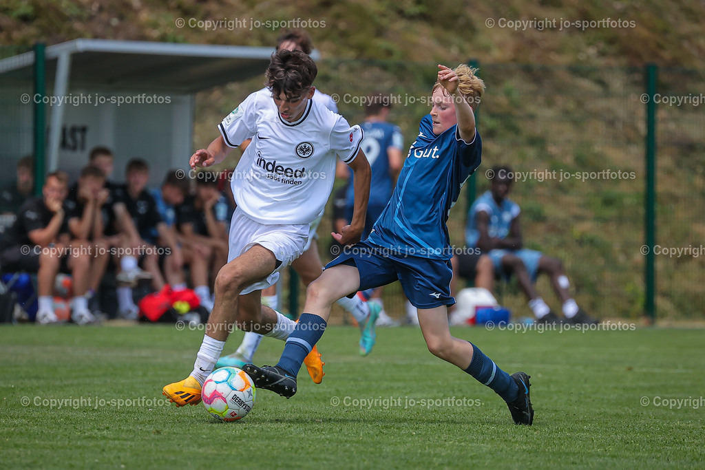 BQ3I6816 | 17.06.2023; Testspiel; Rasenplatz Offdilln; VfL Bochum U17 - Eintracht Frankfurt U17; Ergebnis: 3:1 (1:1)