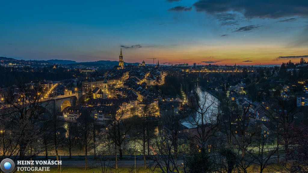 Bern_0035 | Alle Bilder von Heinz Vonäsch Fotografie können alle zu günstigen Preisen gekauft werden! Download der Bilder, Ausdrucke, Postkarten, Tassen T-Shirts, Kalender, Alu- Dibond usw. - Realisiert mit Pictrs.com