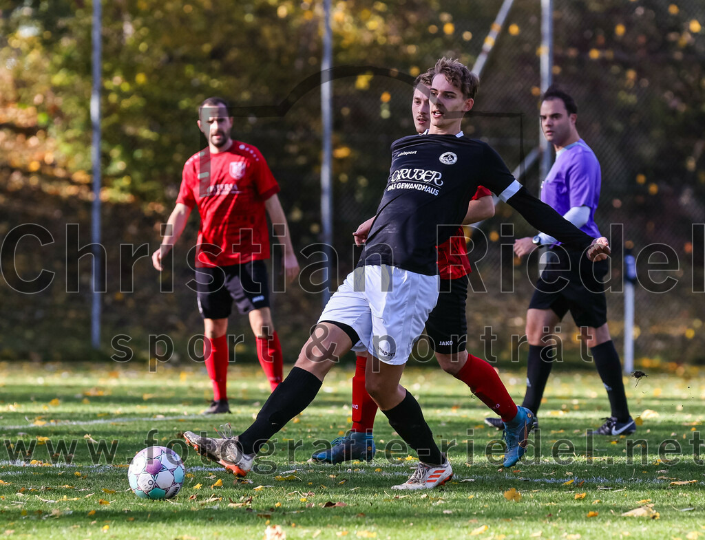2023-11-05_099_FC_Herzogstadt_gegen_TuS_Oberding | Erding, Deutschland, 05.11.2023:
Fußball, Kreisklasse 2023 / 2024, 14. Spieltag, FC Herzogstadt gegen TuS Oberding, Endergebnis: 4:5

Foto: Christian Riedel / fotografie-riedel.net