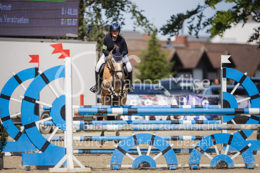 230527_Kalthof_HPTTY-127 | Deine schönsten Turniermomente als professionelle Fotos! Entdecke hochwertige Pferdesport-Fotografie im Online-Shop. Jetzt Fotos finden & bestellen!