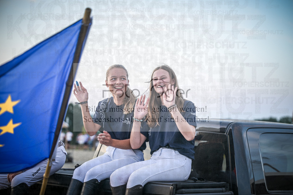DOS_0046 | Entdecke hochwertige Reitturnierfotos von Foto Oger. Professionell, emotional und authentisch – jetzt Lieblingsmomente im Shop bestellen.Deutschlandweite Turnierfotografie. - Realisiert mit Pictrs.com