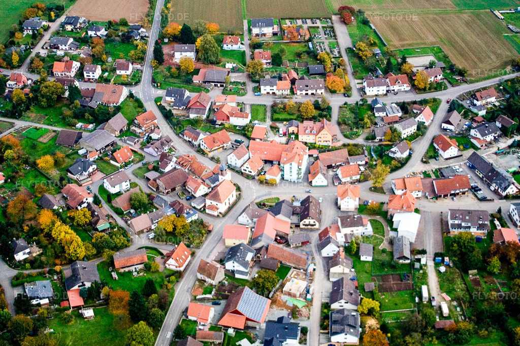 Luftbild: Herzstr im Ortsteil Schwanheim in Schönbrunn im Bundesland Baden-Württemberg in Deutschland. Foto: IMG_14244.jpg vom 12.10.2008 durch Werner Riehm/FLY-FOTO.de