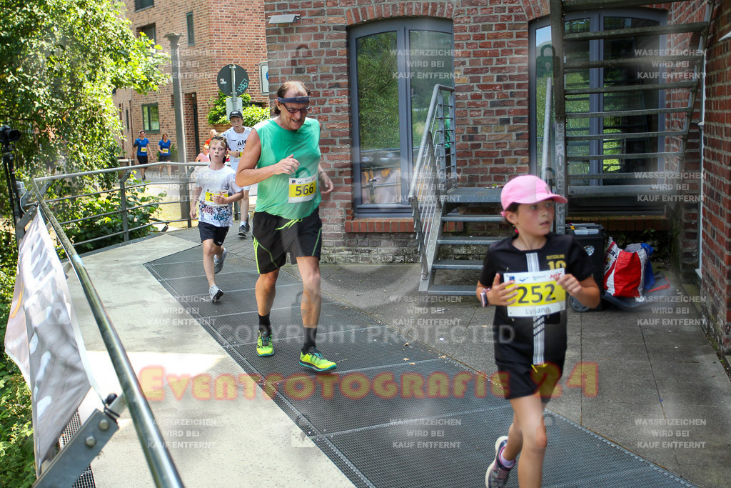 230624_1525_EV3_5079 | Sportfotografie im Rhein-Sieg Kreis, Köln, Bonn, NRW, Rheinland Pfalz, Hessen, etc. Unser Tätigkeitsfeld umfasst den Laufsport vom Volkslauf über den Marathon, Duathlon, Triathon bis zum Ultralauf wie Kölnpfad Ultra oder Schindertrail.