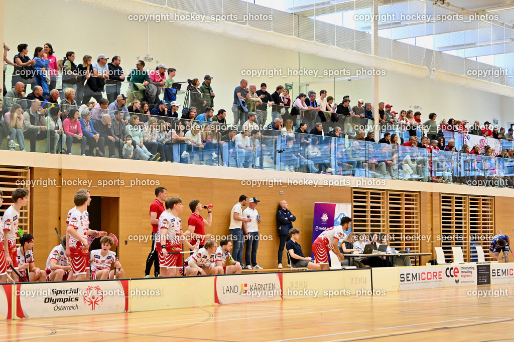VSV Unihockye vs. KAC Floorball | Besucher Ballspielhalle St. Martin, VSV Unihockye vs. KAC Floorball, VSV Unihockye vs. KAC Floorball am 13.04.2025 in Villach (Ballspielhalle St. Martin), Austria, (Photo by Bernd Stefan)