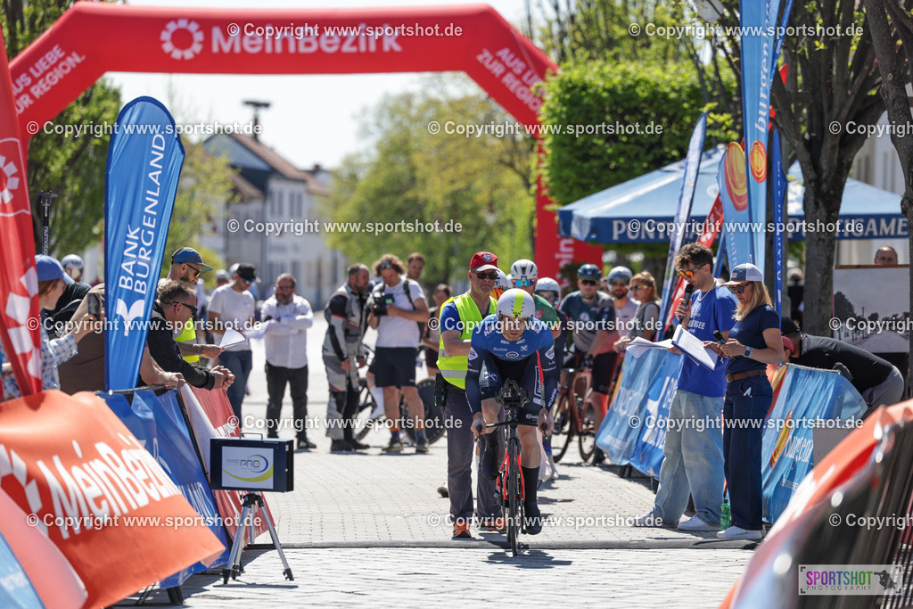 VJ__4814 | Neusiedlersee Radmarathon 2026@sportshot_your_pictrs #yourpictures#roadtowm2029 #nrm #neusiedlerseeradmarathon #neusiedlersee #neusiedlerseetourismus #burgenland #mörbisch #nrm26 #burgenlandtourismus #voglundco #poweredbyburgenlandtourismus #radsport #rad #marathon #ucigranfondo #visitburgenland #ucigranfondoworldseries