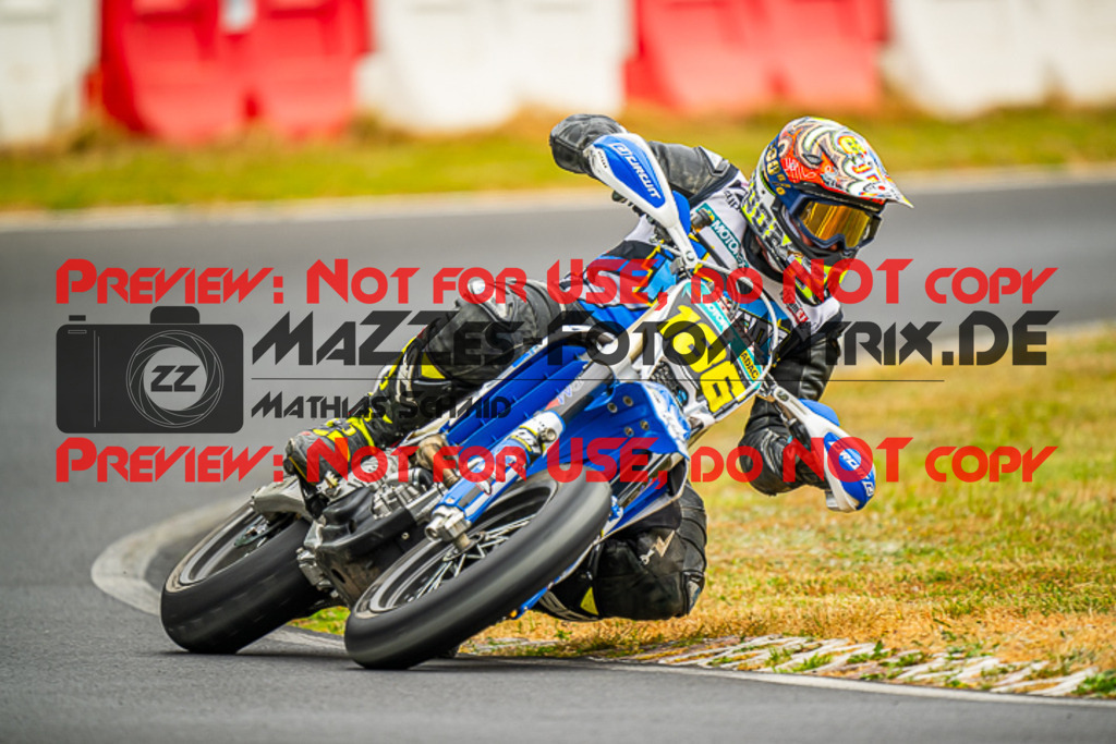 MaZZes_FotoMatrix_230701_1159 | S2