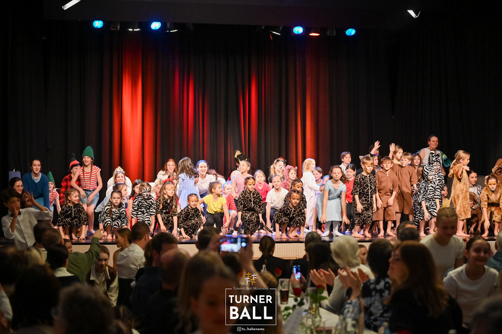 DSC_9471 | "Fussifoto.com – Ihr Ansprechpartner für hochwertige Fotografie! Entdecken Sie kreative Bilder und professionelle Dienstleistungen. Kontaktieren Sie uns für Ihre Projekte!"