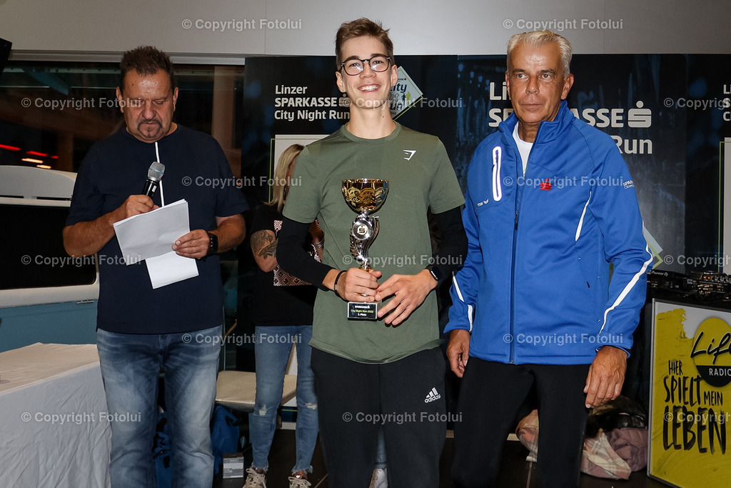 A-BINDER_20220922_0105 | LINZ,  AUSTRIA,22.Sept. 2022 - Night Run, Image shows Night Run.
Photo: Sportmediapics.com/ Manfred Binder