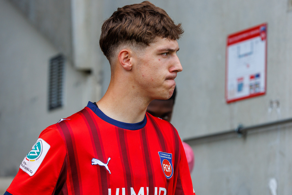20260503-U19_FCH-LEV_012 | 1.FC Heidenheim 1846 vs. Bayer 04 Leverkusen, Fußball, U19, A-Junioren, NWL, U19-DFB-Nachwuchsliga, 2025/2026, Achtelfinale, 03.05.2026 in Heidenheim, Voith Arena(Foto: Michael Bulling) - Realisiert mit Pictrs.com