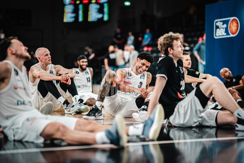 Basketball | Männer | Saison 2023/2024 | easyCredit Basketball Bundesliga | 31. Spieltag | Veolia Towers Hamburg vs. HAKRO Merlins Crailsheim | 30.04.2024 | Mark Hughes (#3, Veolia Towers Hamburg)