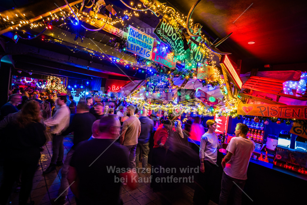 26-11-2024-RUDOLPHS-SCHLITTENBAR-LEIPZIG-LEIPZIG-COPYRIGHT-JON-RENKER-BILD-0010 | Erleben Sie unvergessliche Momente mit unserem professionellen Eventfotografen. Wir fangen Emotionen und Höhepunkte Ihrer Veranstaltung ein – von Festivals über Firmenfeiern bis zu Jubiläen. Vertrauen Sie auf kreative Perspektiven und hochwertige Bilder.  - Realisiert mit Pictrs.com